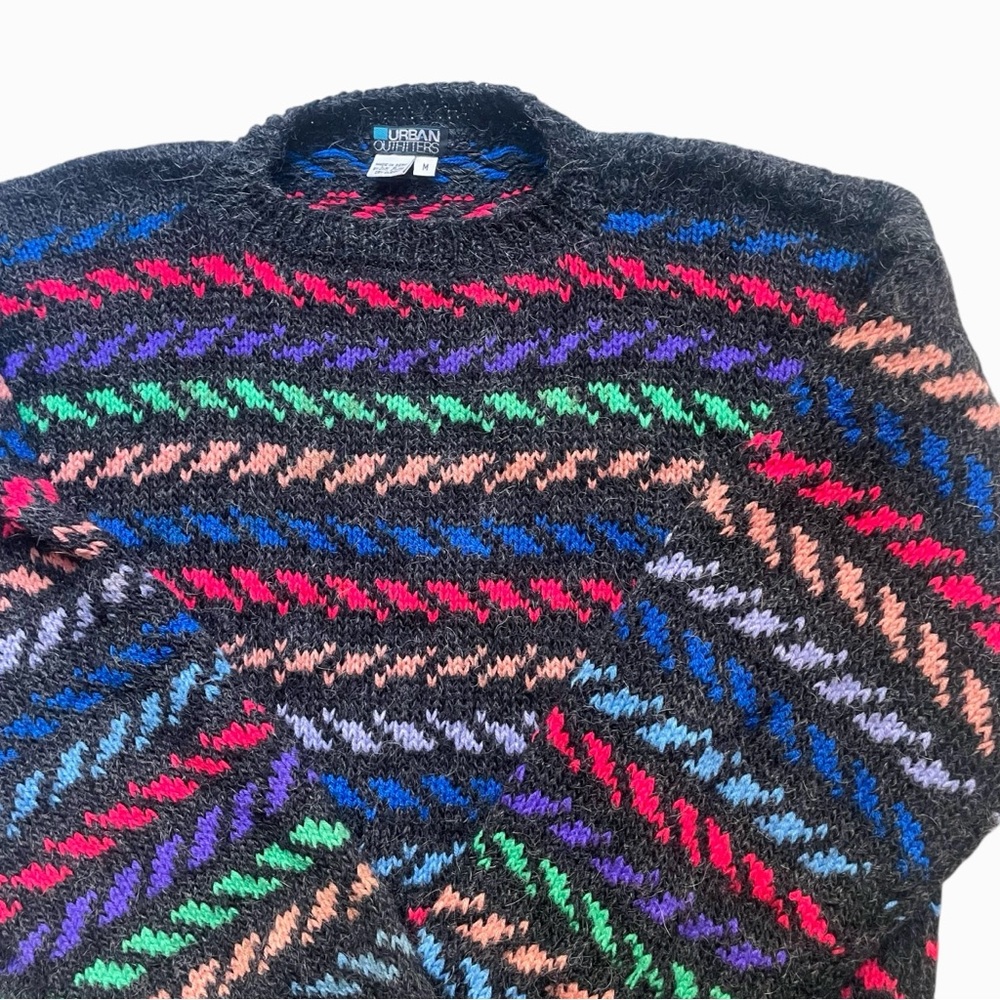 Urban Outfitters by Inti Puma Alpaca Wool Peru Vibrant Pullover Sweater